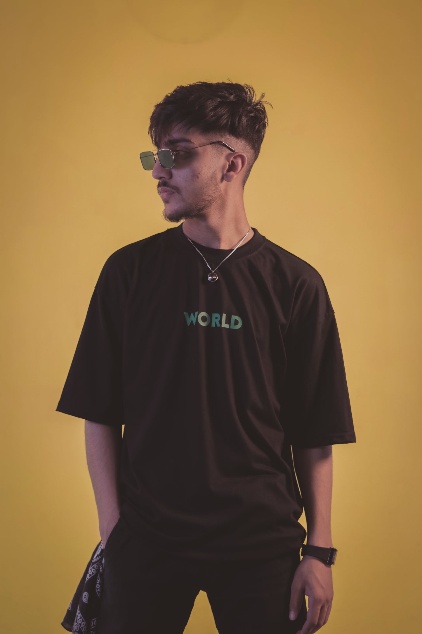 World Unisex Black Over Size T Shirt