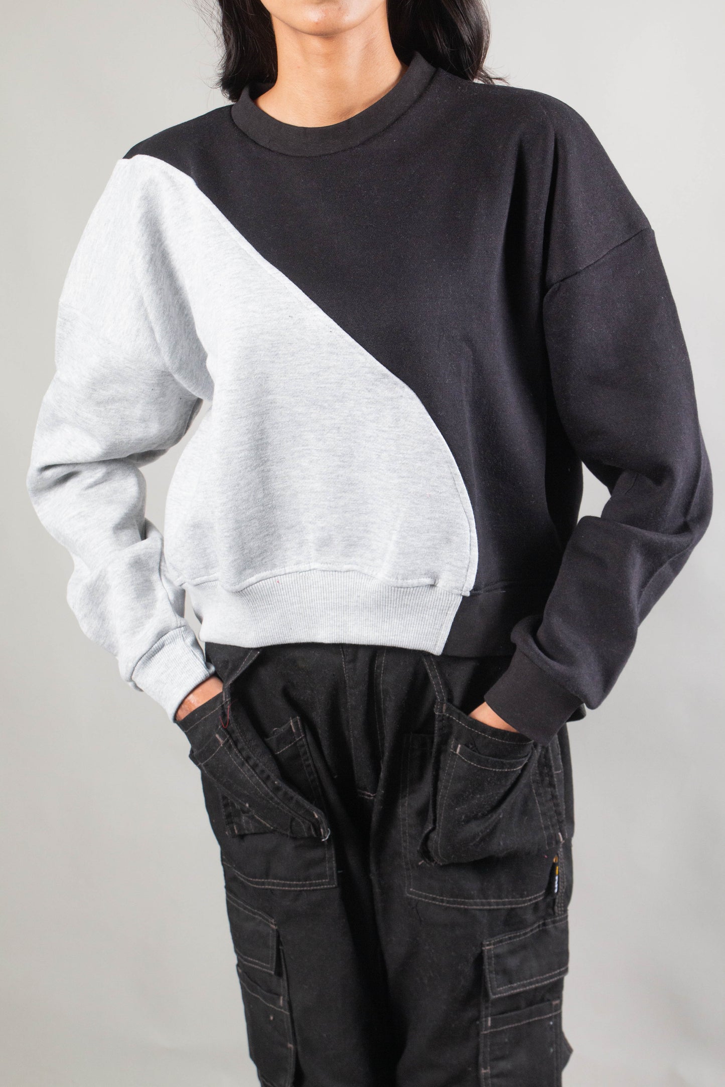 black-Grey Cross sweat shirt