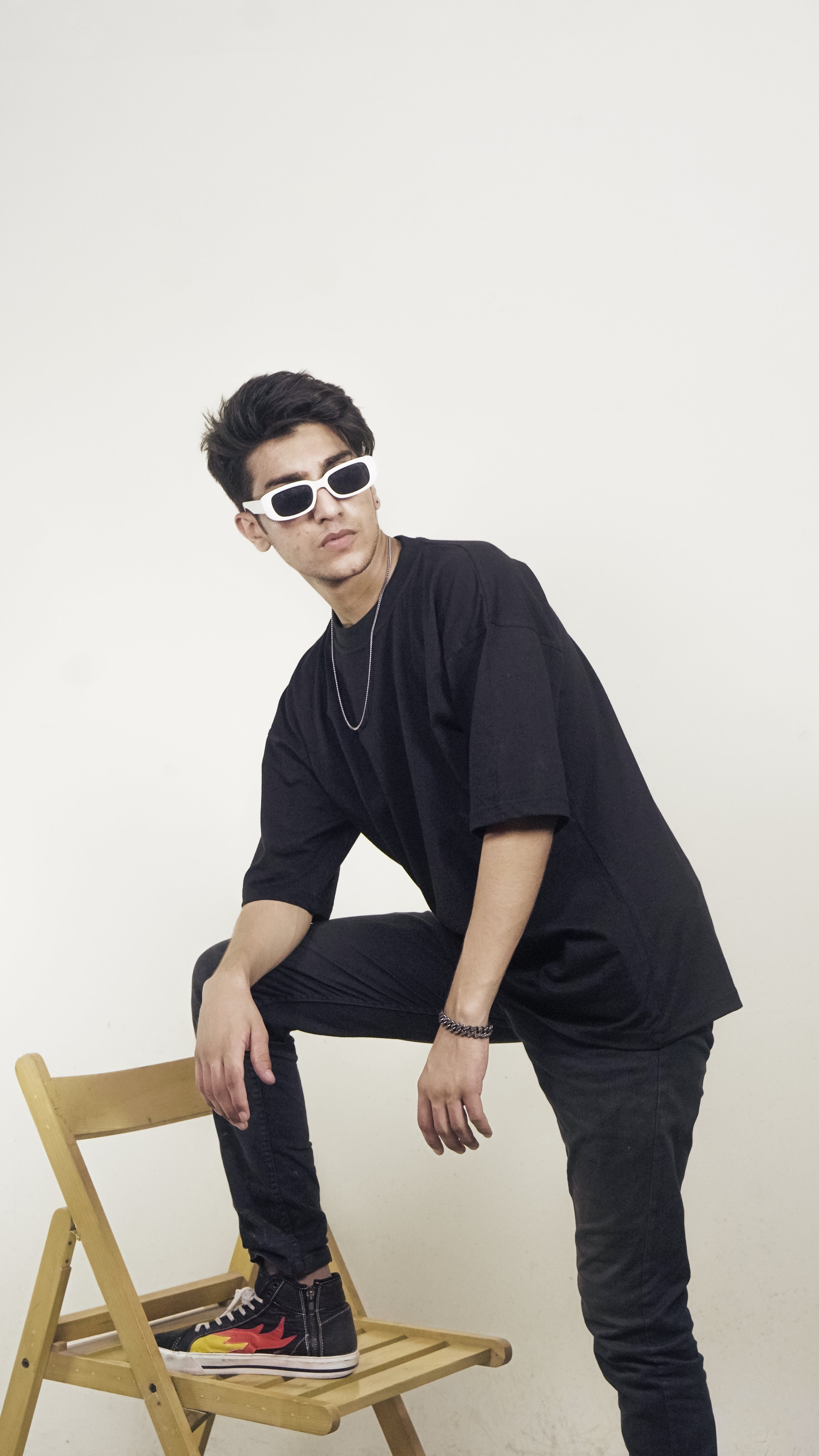 Black Essential Oversize T-Shirt